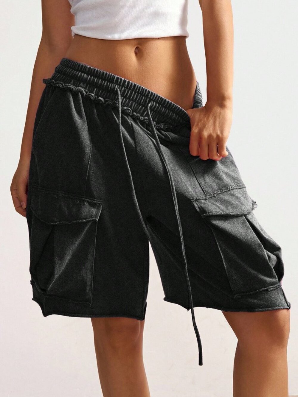 Black Casual Women's Drawstring Waist Cargo Pocket Loose Shorts